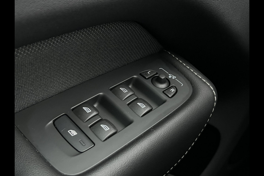 Volvo XC60 2.0 B4 R-Design | Pano | 360 Camera | Memory | Harman Kardon