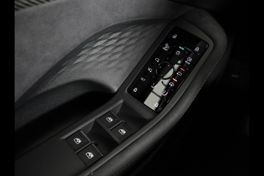 Audi A6 Limousine Edition one e-hybrid 299 pk | Techniekpakket plus | Geheugen stoelen voor | Alcantara/leren bekleding | Interieurdelen carbon |