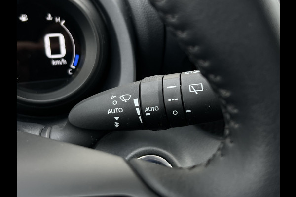 Toyota Yaris 1.5 Hybrid Dynamic | ACC | Dodehoek | LED | Carplay | Camera | PDC