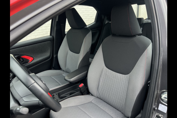 Toyota Yaris 1.5 Hybrid Dynamic | ACC | Dodehoek | LED | Carplay | Camera | PDC