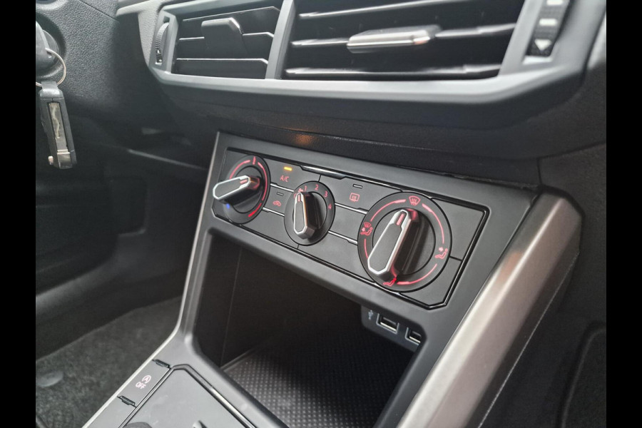 Volkswagen Polo 1.0 TSI Comfortline|airco|Navi|carplay|led|ACC|Cruise|nieuwe All-seasons|