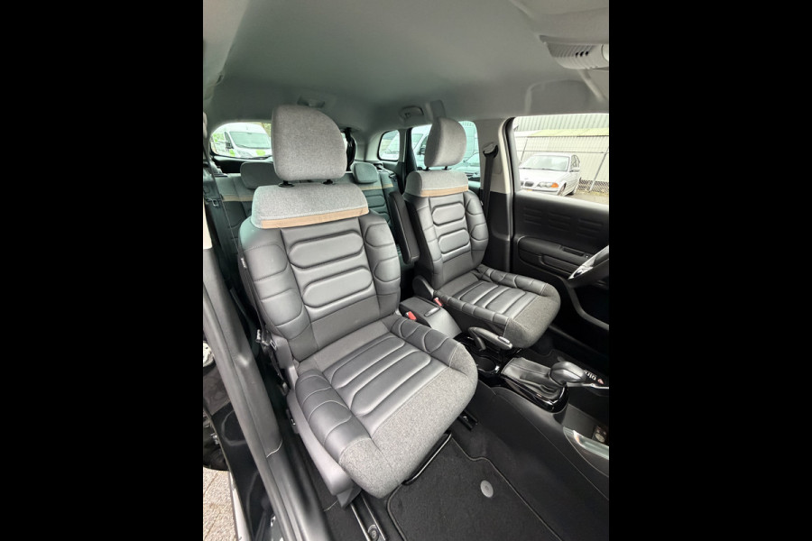 Citroën C3 Aircross 130pk Shine (Camera - Leder - 17"incl 4S - Automatische Airco - Grip Controle - LED - Parkeersensoren - Navigatie)