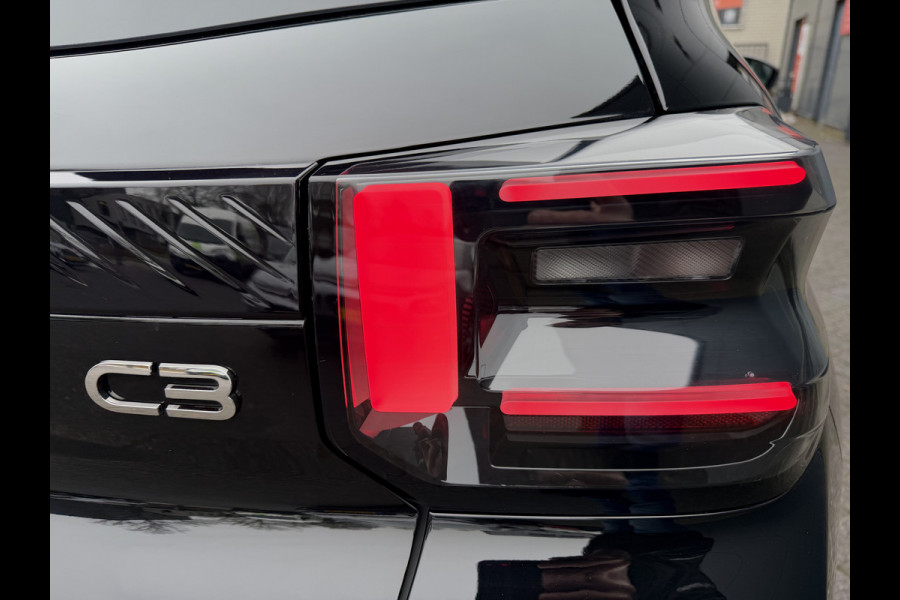 Citroën C3 100pk Max (Camera - Automatische Airco - Navigatie - Apple Carplay - 17" - LED - Parkeersensoren)