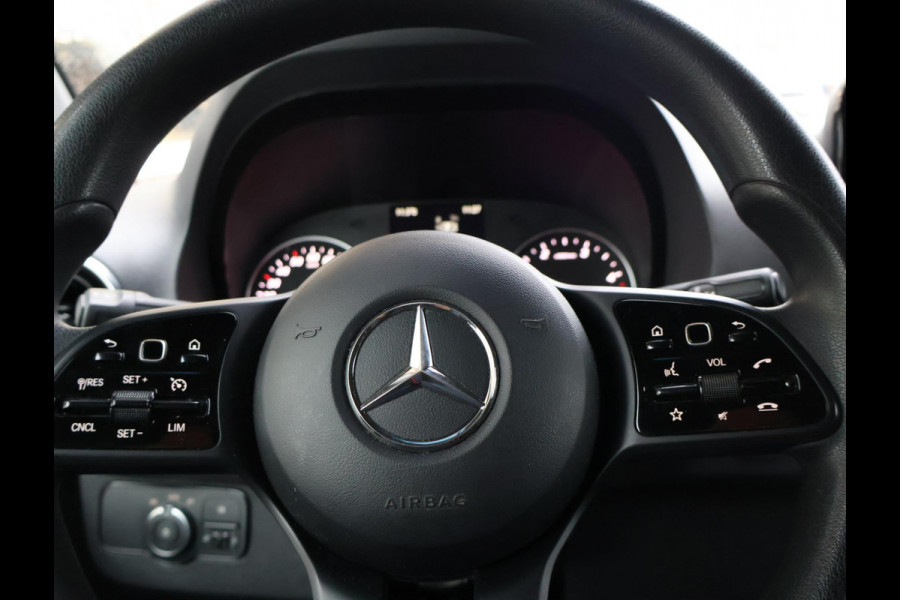 Mercedes-Benz Sprinter 319 3.0 CDI V6 AUT. L3H2 - 3500 KG TREKHAAK | MBUX BREEDBEELD | 18 INCH LMV | CAMERA