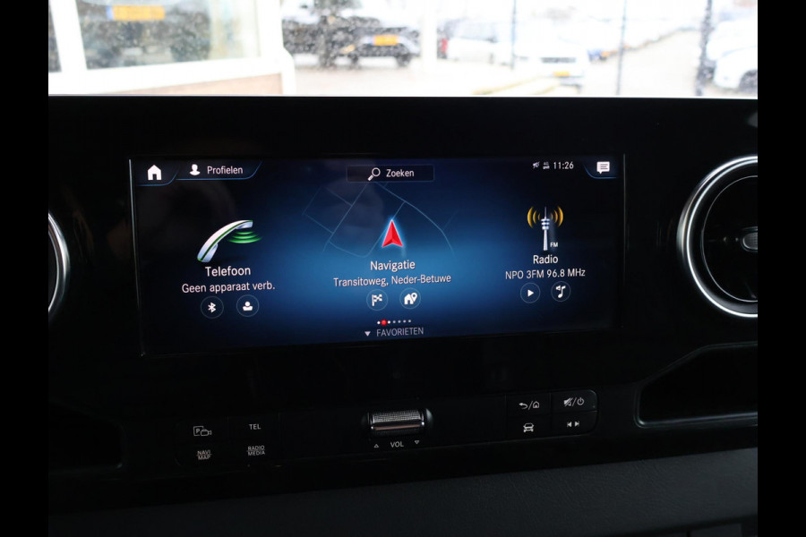 Mercedes-Benz Sprinter 319 3.0 CDI V6 AUT. L3H2 - 3500 KG TREKHAAK | MBUX BREEDBEELD | 18 INCH LMV | CAMERA