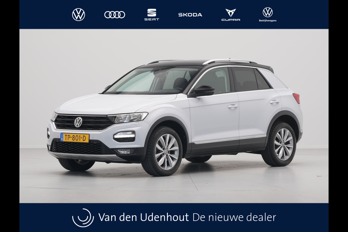 Volkswagen T-Roc 1.0 TSI 115pk Style Navigatie Trekhaak Acc Virtual cockpit Pdc 17