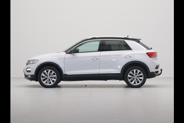Volkswagen T-Roc 1.0 TSI 115pk Style Navigatie Trekhaak Acc Virtual cockpit Pdc 17