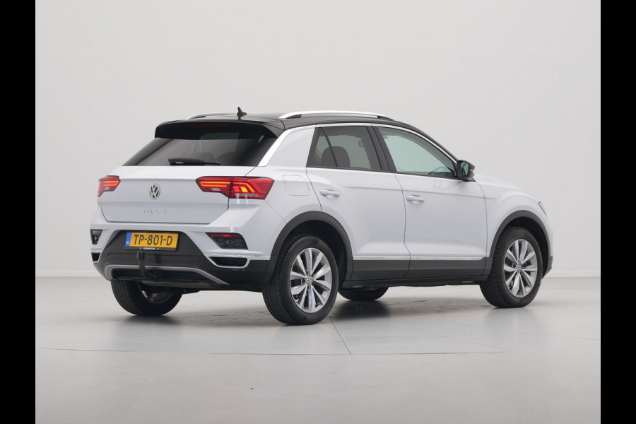 Volkswagen T-Roc 1.0 TSI 115pk Style Navigatie Trekhaak Acc Virtual cockpit Pdc 17