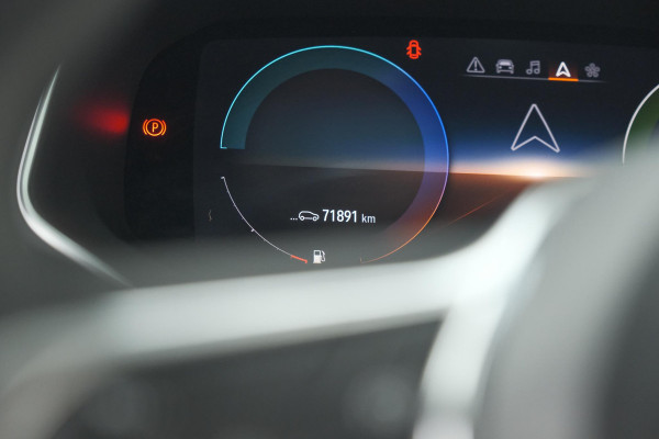 Renault Captur 1.6 E-Tech Plug-in Hybrid 160 Intens | Parkeersensoren | Apple Carplay | Navigatie | Climate Control