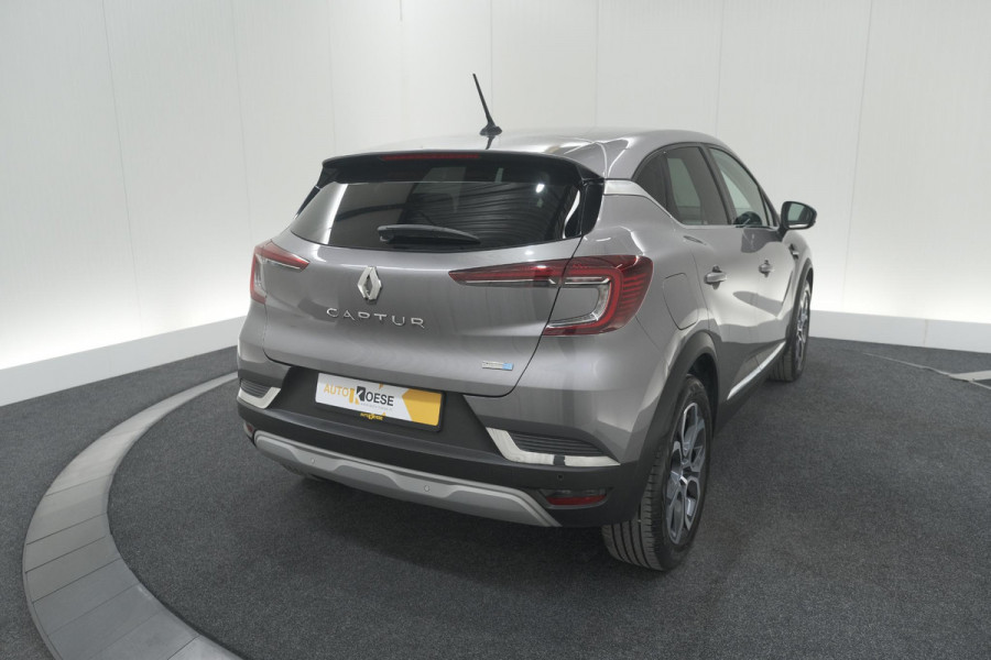 Renault Captur 1.6 E-Tech Plug-in Hybrid 160 Intens | Parkeersensoren | Apple Carplay | Navigatie | Climate Control