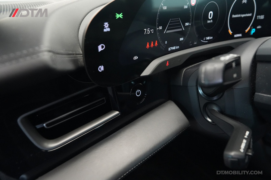 Porsche Taycan Cross Turismo 4 93 kWh Sport Chrono | Panoramadak | Titanium Velgen