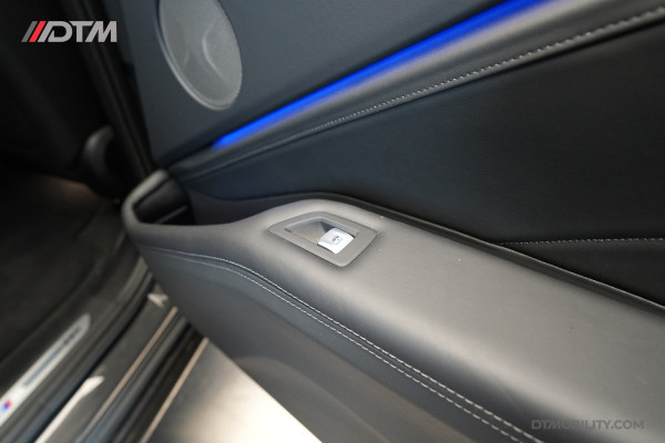 BMW XM PHEV 30 kWh | Harman/Kardon | BTW | Dravitgrau Met. |