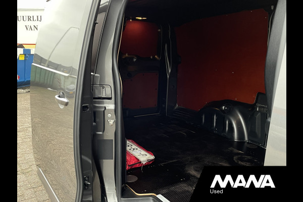 Citroën Jumpy 2.0 BlueHDI 180 XL L3H1 Dubbele schuifdeur Trekhaak Stoel/bank Verwarming Automaat