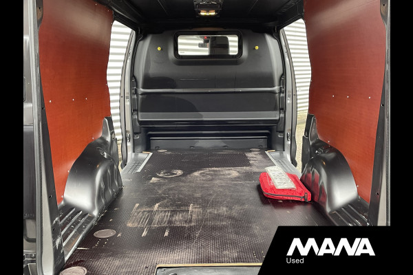 Citroën Jumpy 2.0 BlueHDI 180 XL L3H1 Dubbele schuifdeur Trekhaak Stoel/bank Verwarming Automaat