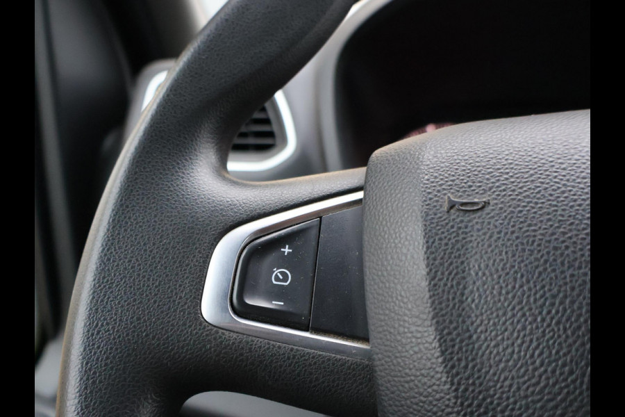 Renault Master T35 2.3 dCi 150 L2H2 150 PK ENERGY COMFORT + DAB | CARPLAY | CAMERA | TREKHAAK 2500 KG