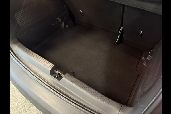 Opel Crossland 1.2 T 130pk Elegance Automaat CAMERA/CLIMA/CARPLAY/TREKHAAK/WINTERPACK