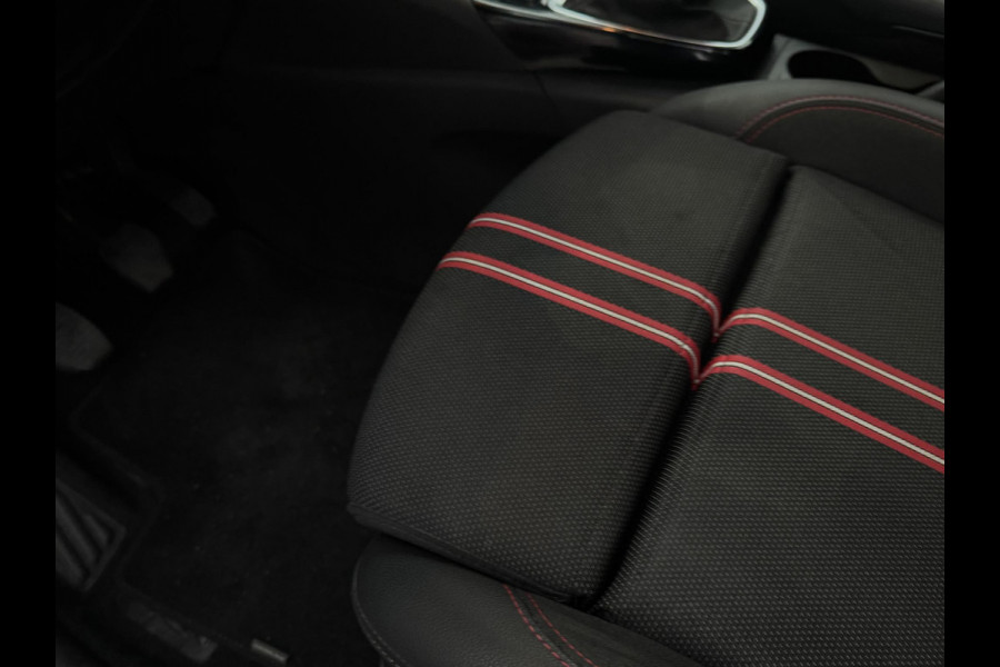 Opel Crossland 1.2 Turbo GS Line CARPLAY | LED | ECC |