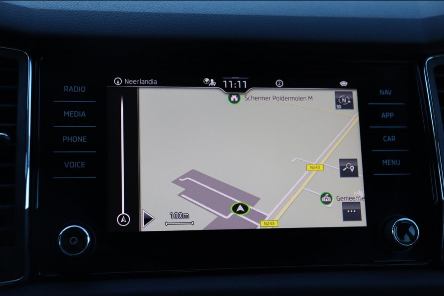 Škoda Kodiaq 1.5 TSI Business Sportline 20"lm 7persoons org.NL el.klep stuur+stoelverw camera