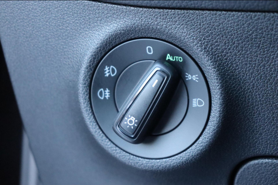 Škoda Kodiaq 1.5 TSI Business Sportline 20"lm 7persoons org.NL el.klep stuur+stoelverw camera