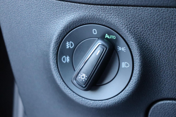 Škoda Kodiaq 1.5 TSI Business Sportline 20"lm 7persoons org.NL el.klep stuur+stoelverw camera