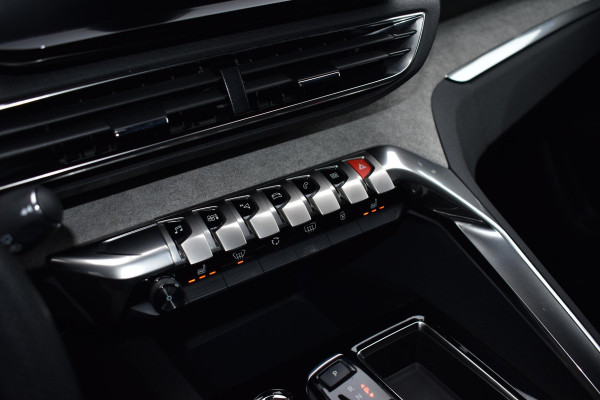 Peugeot 5008 1.6 PureTech 180PK Aut. GT | 7 Zits | Navi | Camera | LED | Incl. garantie