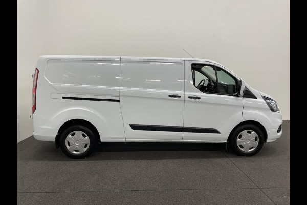 Ford Transit Custom 300 2.0 TDCI L2H1 Trend Airco Cruise Control Navigatie PDC V & A Stoelverwaming Trekhaak