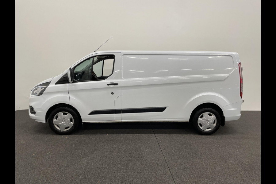 Ford Transit Custom 300 2.0 TDCI L2H1 Trend Airco Cruise Control Navigatie PDC V & A Stoelverwaming Trekhaak