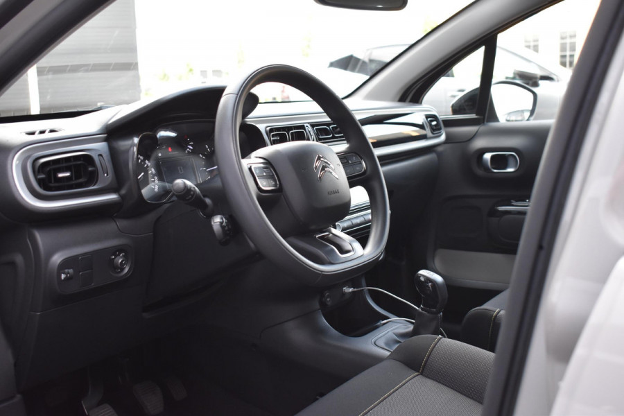 Citroën C3 1.2 PureTech Shine | Carplay | Cruise | LM velgen | Incl. garantie