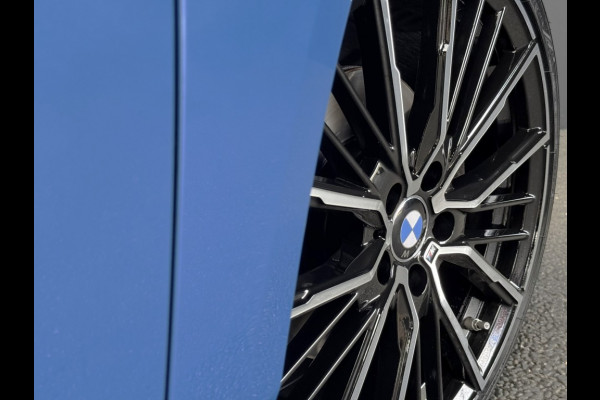 BMW 1-serie 118i M-Sport vol Leer 19 inch Bovag garantie Apple Carplay Misano bleu
