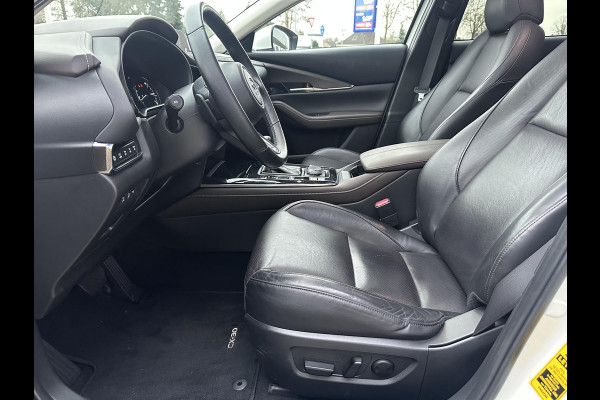 Mazda CX-30 2.0 e-SkyActiv-X M Hybrid Luxury AUTOMAAT | SCHUIFKANTELDAK | 360 CAMERA | AFNEEMBARE TREKHAAK | AERO PACK |