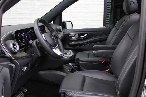 Mercedes-Benz V-Klasse 300d / AMG / Exclusive / 4-Matic / 7-Pers / Luchtvering / Pano / INCL BTW-BPM / 360 Cam / Burmester / Vol Opties / NIEUW!!