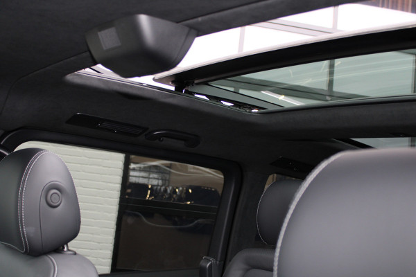 Mercedes-Benz V-Klasse 300d / AMG / Exclusive / 4-Matic / 7-Pers / Luchtvering / Pano / INCL BTW-BPM / 360 Cam / Burmester / Vol Opties / NIEUW!!