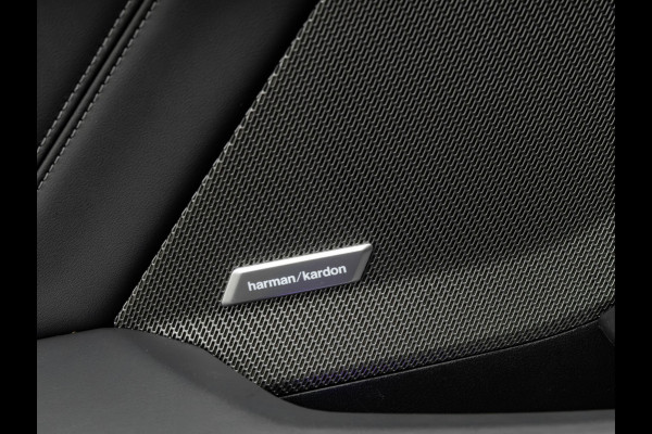 BMW 1-serie M135 xDrive - Pano - Driving Ass - Harman Kardon - Camera