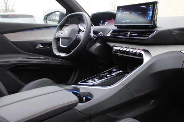 Peugeot 3008 1.6 HYbrid 225 GT | Panoramadak | Navigatie | Adaptieve cruise | BLIS