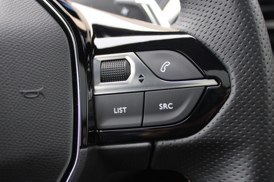 Peugeot 3008 1.6 HYbrid 225 GT | Panoramadak | Navigatie | Adaptieve cruise | BLIS