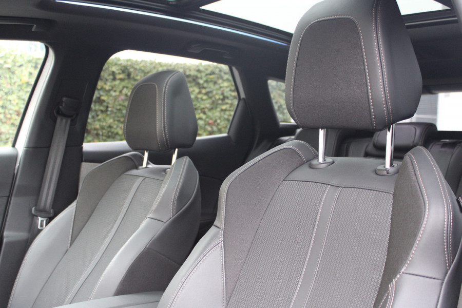 Peugeot 3008 1.6 HYbrid 225 GT | Panoramadak | Navigatie | Adaptieve cruise | BLIS
