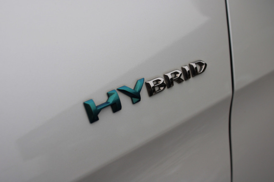 Peugeot 3008 1.6 HYbrid 225 GT | Panoramadak | Navigatie | Adaptieve cruise | BLIS