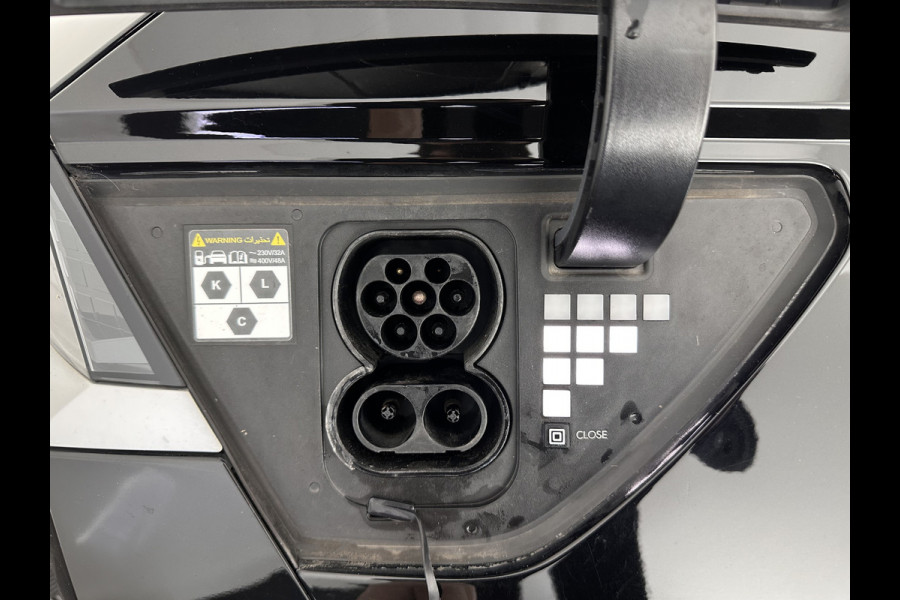 Hyundai IONIQ 5 Lounge 73kWh [ 3-Fase ] {SOH-98%} (INCL-BTW) Aut *HEAD-UP | HEATPUMP | LEATHER | PREMIUM-AUDIO | FULL-LED | ADAPTIVE-CRUISE | BLIND-SPOT | DIGI-COCKPIT | AMBIENT-LIGHT | DAB | SHIFT-PADDLES | HEAD-UP | NAVI-FULLMAP | KEYLESS