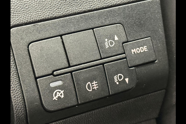 Opel Movano 2.2D 140 L2H2 Edition Opel Movano 2.2D 140  L2H2 Edition Airco  Navi PDC Trekhaak Cruise control Nieuw Model