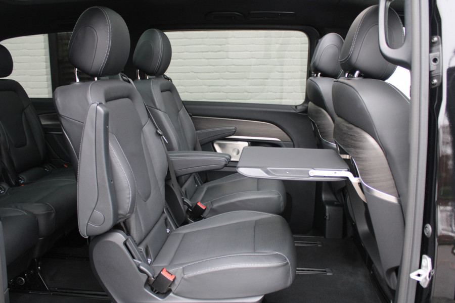 Mercedes-Benz V-Klasse 300d / AMG / Exclusive / DC / 4-matic / Luchtvering / Pano / 360 Cam / Burmester / Vol Opties / NIEUW!!
