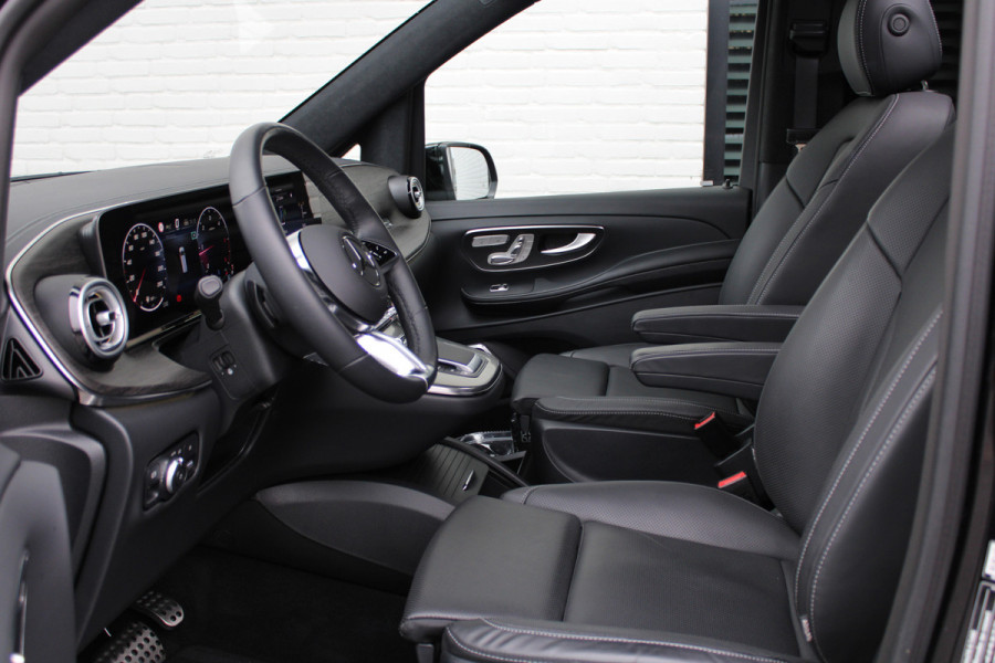Mercedes-Benz V-Klasse 300d / AMG / Exclusive / DC / 4-matic / Luchtvering / Pano / 360 Cam / Burmester / Vol Opties / NIEUW!!
