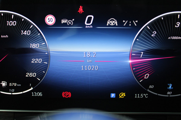 Mercedes-Benz V-Klasse 300d / AMG / Exclusive / DC / 4-matic / Luchtvering / Pano / 360 Cam / Burmester / Vol Opties / NIEUW!!