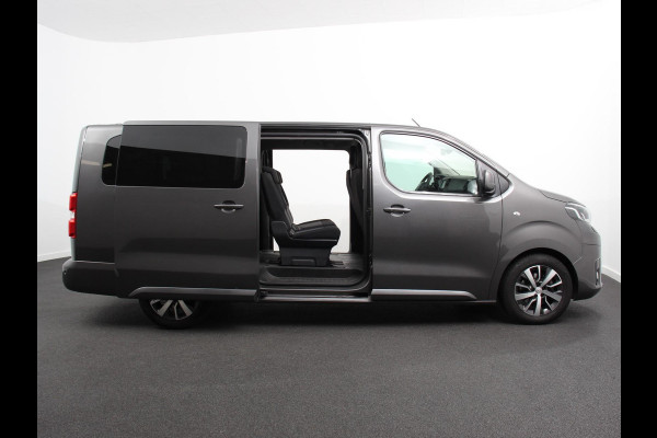 Toyota Proace Shuttle 2.0 D-4D 145pk Automaat 9 persoons Cool Long | Climate Control | Camera | Dab | Adaptive Cruise Control | Stoelverwarming | Lichtmetalen velgen