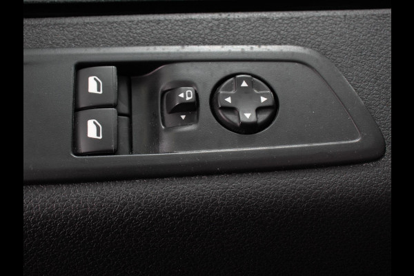 Toyota Proace Shuttle 2.0 D-4D 145pk Automaat 9 persoons Cool Long | Climate Control | Camera | Dab | Adaptive Cruise Control | Stoelverwarming | Lichtmetalen velgen