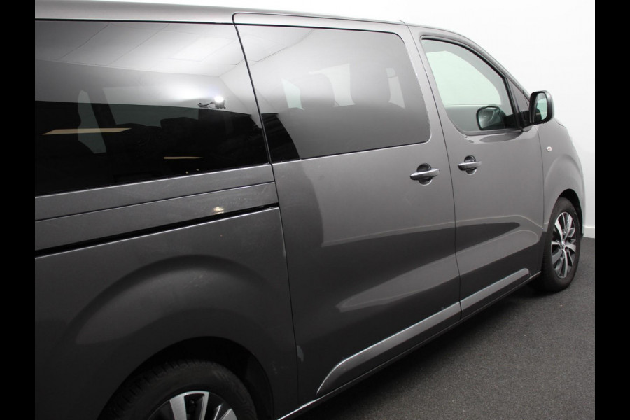 Toyota Proace Shuttle 2.0 D-4D 145pk Automaat 9 persoons Cool Long | Climate Control | Camera | Dab | Adaptive Cruise Control | Stoelverwarming | Lichtmetalen velgen