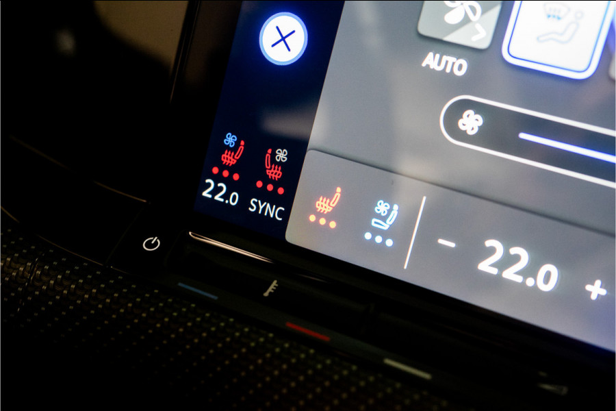 Volkswagen Golf 2.0 TSI R 4Motion 20 Jahre Ed. 333PK | Akra | Pano | H/K | Leder&Memory | VOL! 12 MND Garantie