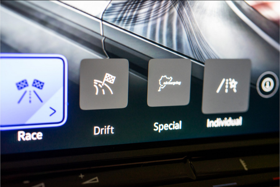 Volkswagen Golf 2.0 TSI R 4Motion 20 Jahre Ed. 333PK | Akra | Pano | H/K | Leder&Memory | VOL! 12 MND Garantie