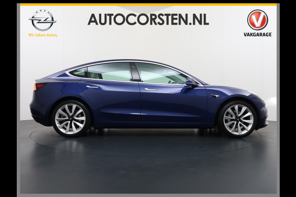 Tesla Model 3 RWD Plus 325PK SOH 91% Lmv 19" Ivoor kleurig Leder 3 AutoPilot Panoramadak Adaptive.Cruise Camera's Elektr.Stuur+Stoelen+Spiegel Navi Ecc Led ACC DAB Voorverwarmen en Keyless via App One-Pedal-Drive 1e Eigenaar Origineel Nederlandse Auto