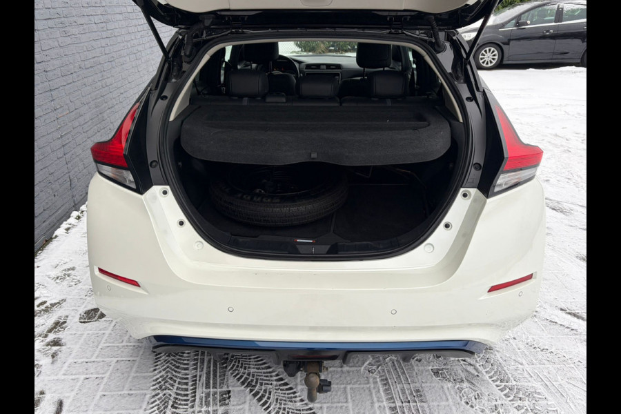 Nissan Leaf e+ Business Executive 62kWh SOH 90% Warmtepomp Trekhaak Leder Navi Ecc Bose®-Hifi Apple Carplay Android Auto Adap.Cruise 360°Camera Stoel+Stuurverwarming Led Two-Tone lak 1e Eigenaar Origineel Nederlandse Auto