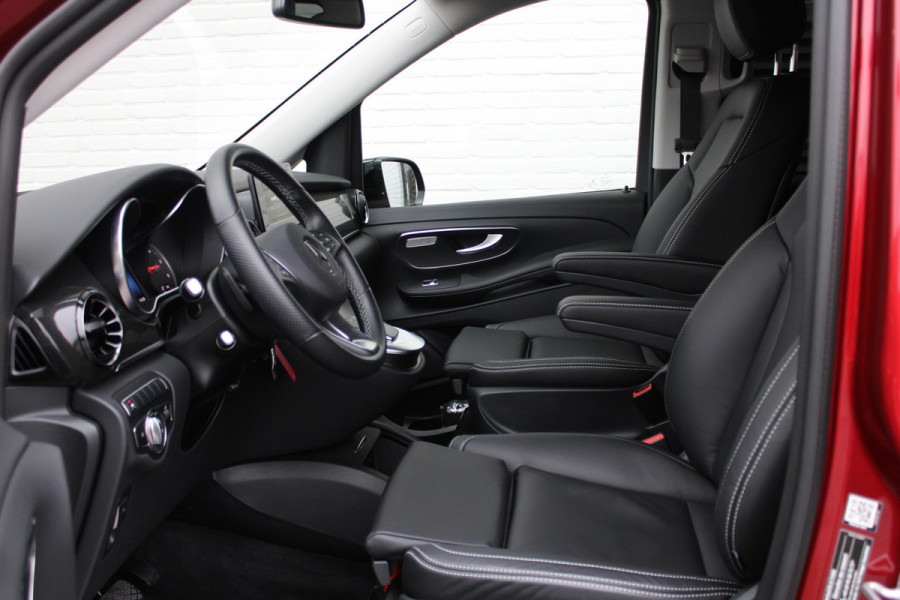 Mercedes-Benz V-Klasse 300d / Lang / DC / 2x Schuifdeur / Apple Carplay / Camera / Leer / NIEUWSTAAT
